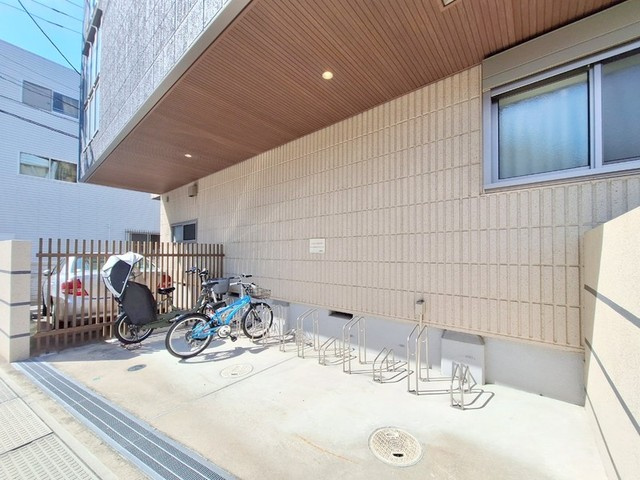 Brilliance本八幡 ブリリアンスのその他共用部分|★駐輪場★