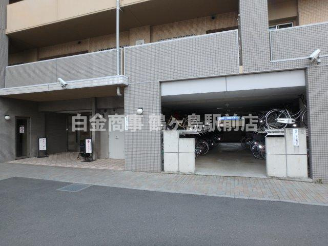 コンフォート若葉ポルカの駐輪場