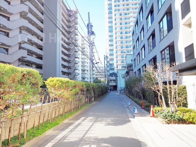 【その他】 | 三田シティハウス | 前面道路