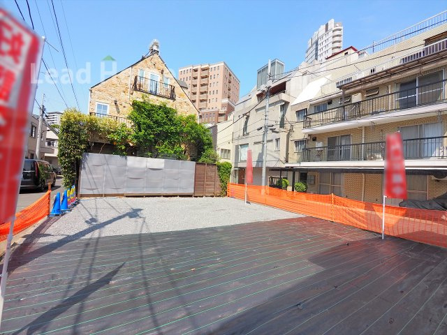 【外観】 | 港区南青山1丁目 | 建物のプランニングがしやすい土地形状ですので、開放的な建物の実現ができそうです。
