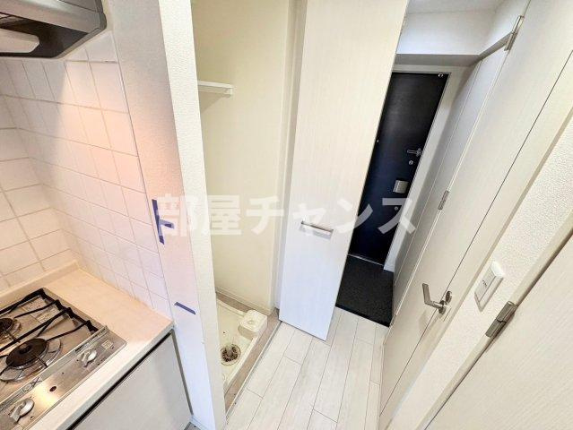 プレサンス東別院駅前の玄関