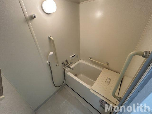 いぶき野３丁目8号棟の浴室