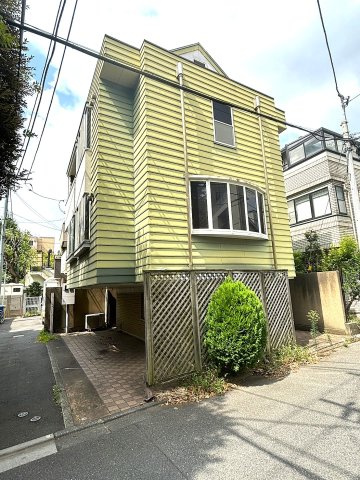 【外観】 | 港区南麻布4丁目 | 日比谷線「広尾」駅から徒歩約8分の閑静な住宅街です。