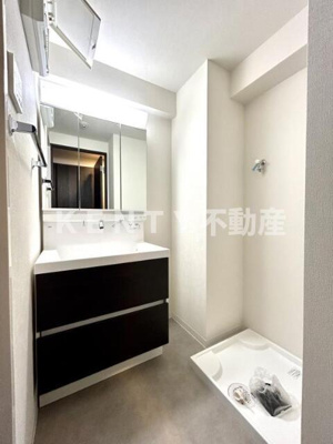 【洗面所】 | グランシャリオ新蒲田 | 使いやすい洗面所です