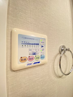 【設備】 | レジュールアッシュ谷町 | レジュールアッシュ谷町　浴室換気乾燥暖房機