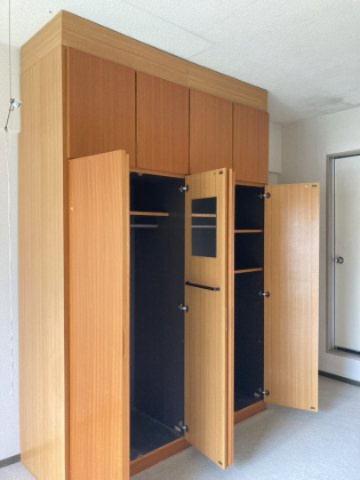 ロータリー本町の収納