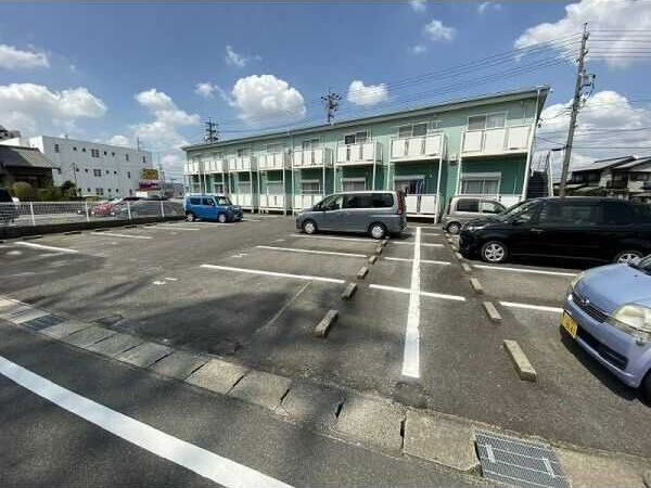 Surplus One 池田　　刈谷市近郊の賃貸はクラスホーム刈谷店の駐車場