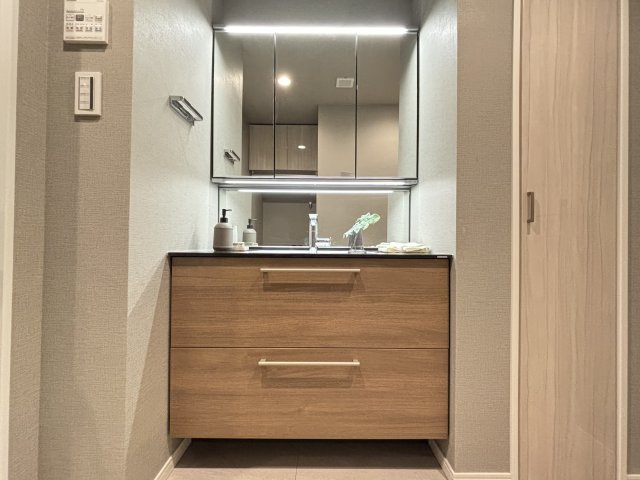 勝どきザ・タワーの独立洗面台