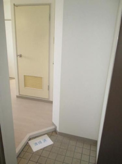 【玄関】 | ユーコート星川