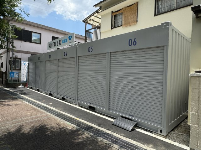 レンタルボックス稲野の外観
