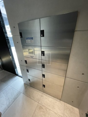 【その他共用部分】 | S-RESIDENCE堺筋本町Deux | S-RESIDENCE堺筋本町Deux（エスレジデンス堺筋本町ドゥー）　宅配BOX