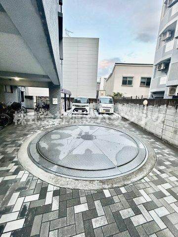 アビコOFKの駐車場