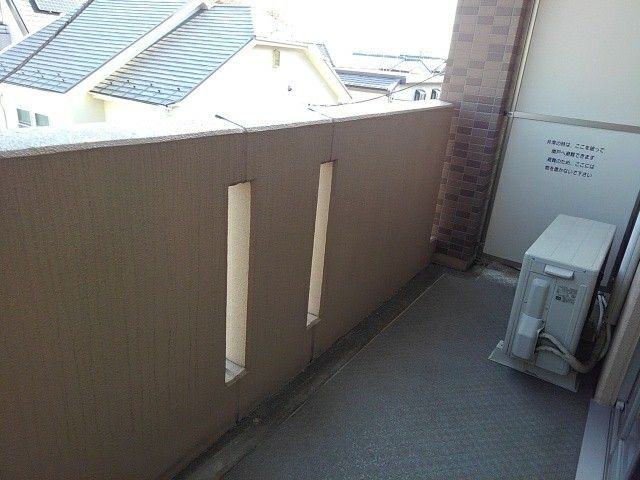 アカシアガーデン　ヒカリのバルコニー