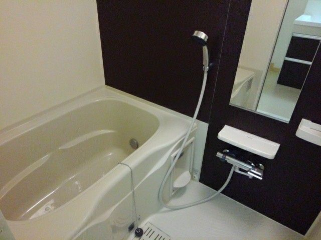 アカシアガーデン　ヒカリの浴室