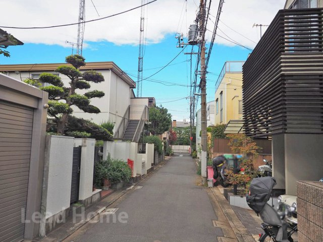 【前面道路含む現地写真】 | 目黒区下目黒5丁目