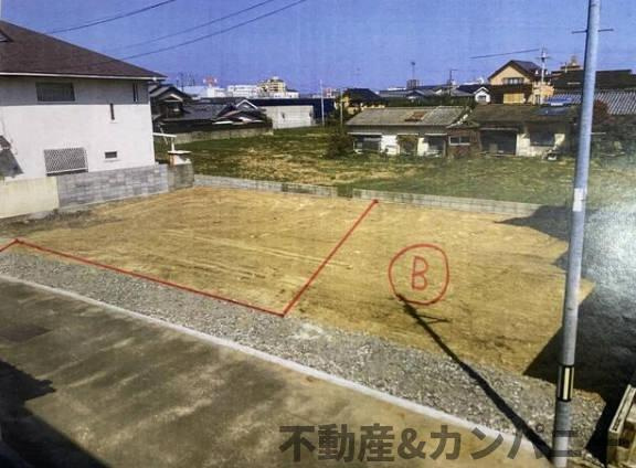 松山市北土居４丁目の売地の前面道路含む現地写真|前面道路含む現地写真です