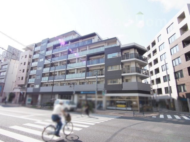 【外観】 | フェニシア学芸大学