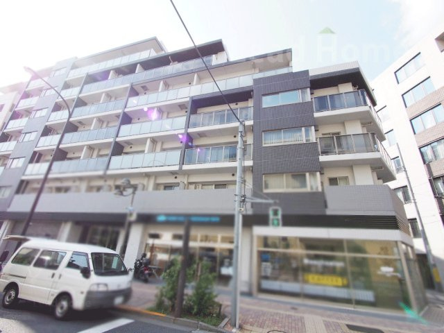 【外観】 | フェニシア学芸大学