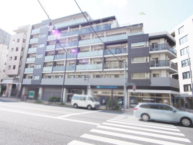 【外観】 | フェニシア学芸大学