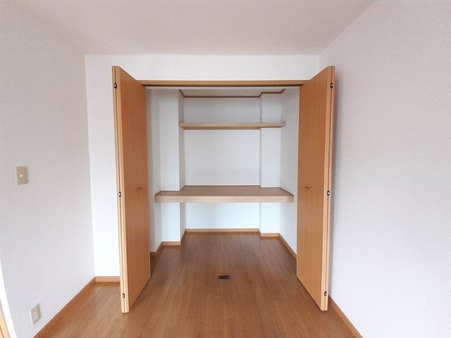 リバ－サイド神田の収納|ちょっとした収納スペースも充実しています