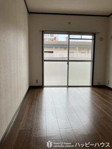 福岡市博多区吉塚４丁目の賃貸マンションのエントランス|物件の画像17