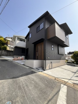 【外観】 | 尾張旭市桜ケ丘町西全２棟《白凰小　西中》 | 今すぐのご案内可能です！→  0120-336-922　までお気軽にお問い合わせください。