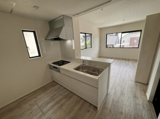 【キッチン】 | 尾張旭市桜ケ丘町西全２棟《白凰小　西中》 | 〈内覧予約キャンペーン実施中！〉マックスバリュde住まい相談までご連絡下さい。