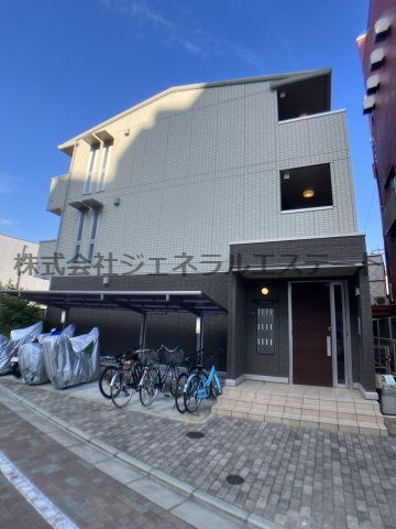 メゾンジュネスの外観