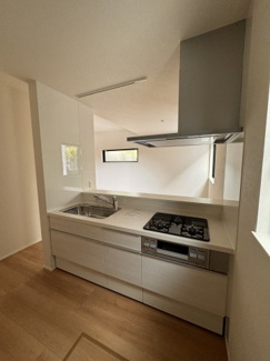 【キッチン】 | 尾張旭市桜ケ丘町西全２棟《仲介手数料無料白凰小　西中》 | LINEから簡単お問合せ可能！
友達検索で@nqk7328tです！