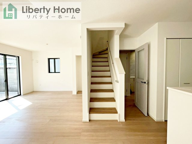 土浦市中央3期　新築戸建　1号棟の内装