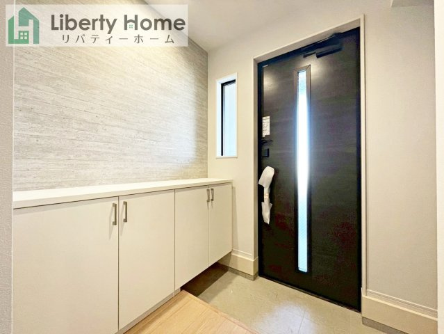 土浦市中央3期　新築戸建　1号棟の前面道路含む現地写真