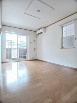 【居間・リビング】 | ソル・レヴァンテＡ