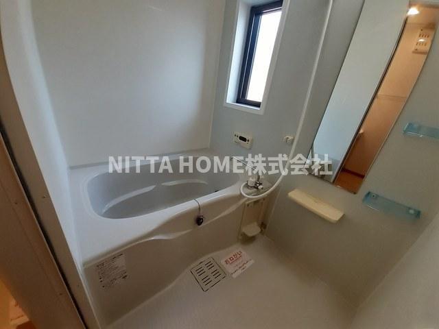 グリーン・コートⅠの浴室|追い炊き機能・浴室乾燥機も設置済み◎