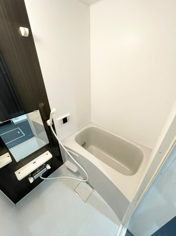 Ｃｙｎｔｈｉａ　沖田町の浴室