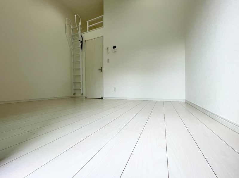 Ｃｙｎｔｈｉａ　沖田町の居間・リビング