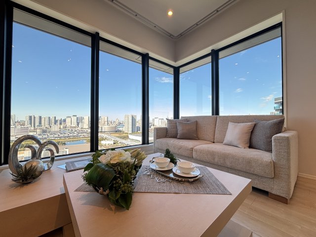 シティタワーズ東京ベイセントラルタワーの居間・リビング