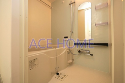 【浴室】 | コンフォリア・リヴ谷町九丁目ソルテラス