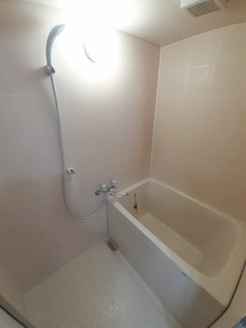 今村ハイツの浴室