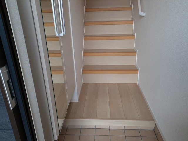 サウス・アヴェニューＣの玄関