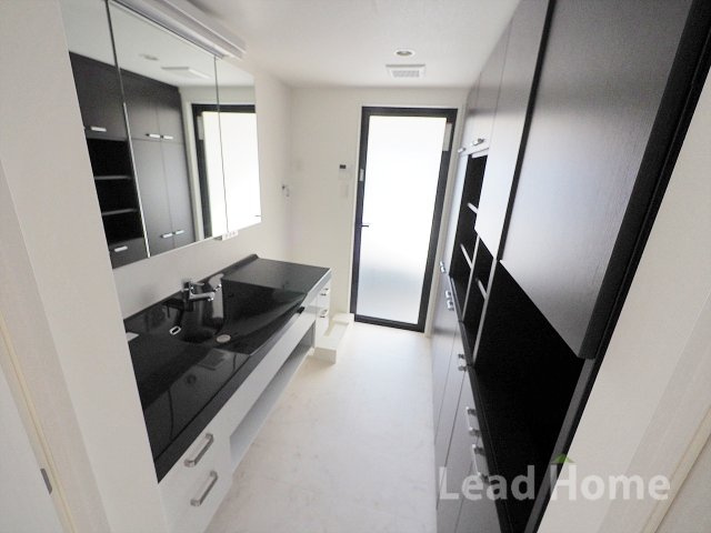 【独立洗面台】 | 大田区田園調布5丁目