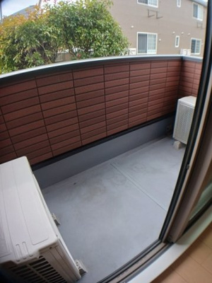 【バルコニー】 | ソレアードＡ