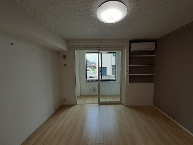 グランデージの居間・リビング