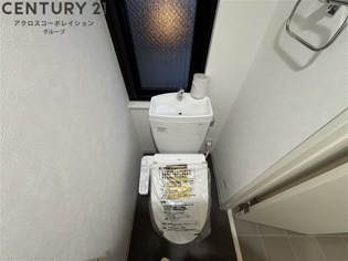 温水洗浄便座付きです！