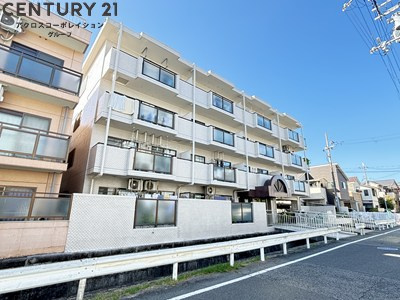 敷地内に駐車場があります♪