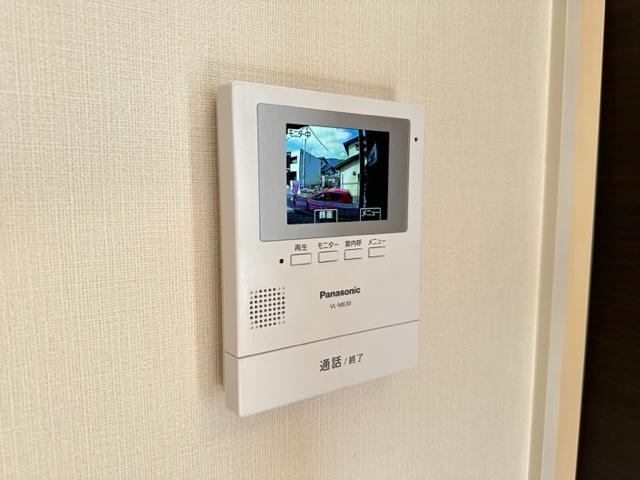 チコカメヤマの内装|カメラ付インターホン