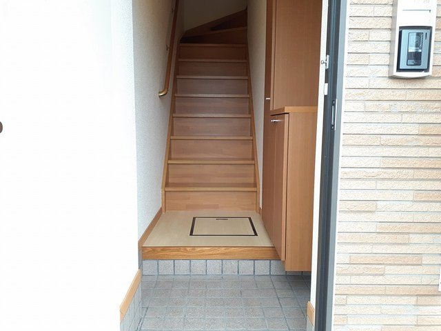 カーサ・プラシードⅠの玄関