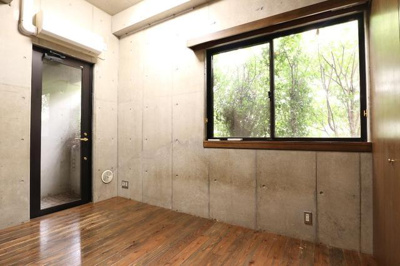 【居間・リビング】 | 桜館 | 居室 