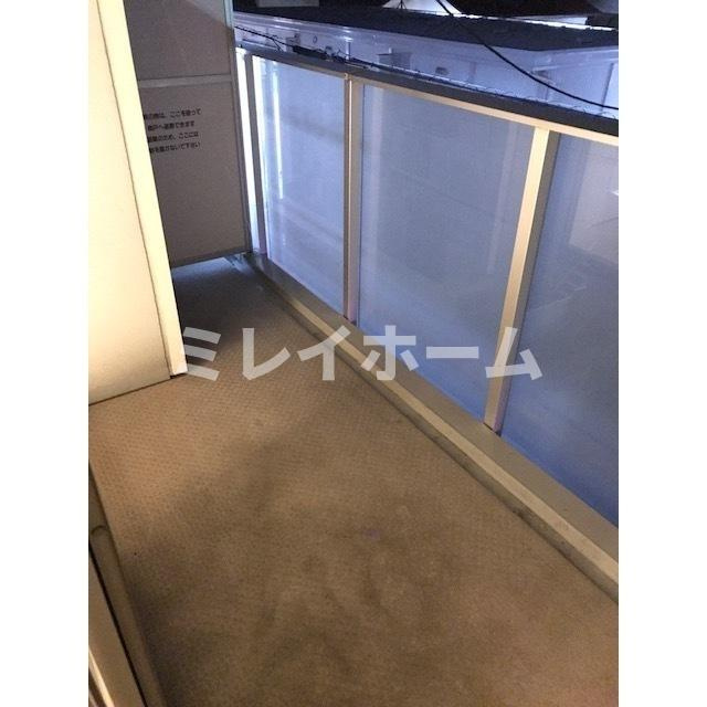 コンフォリア大森トロワのバルコニー