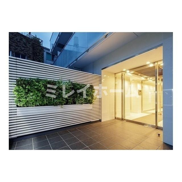 コンフォリア大森トロワのロビー