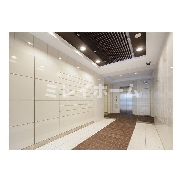 コンフォリア大森トロワのロビー